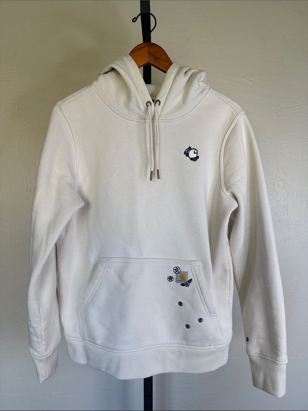 Carhartt Women’s Water Resistant Embroidered Hoodie - Medium